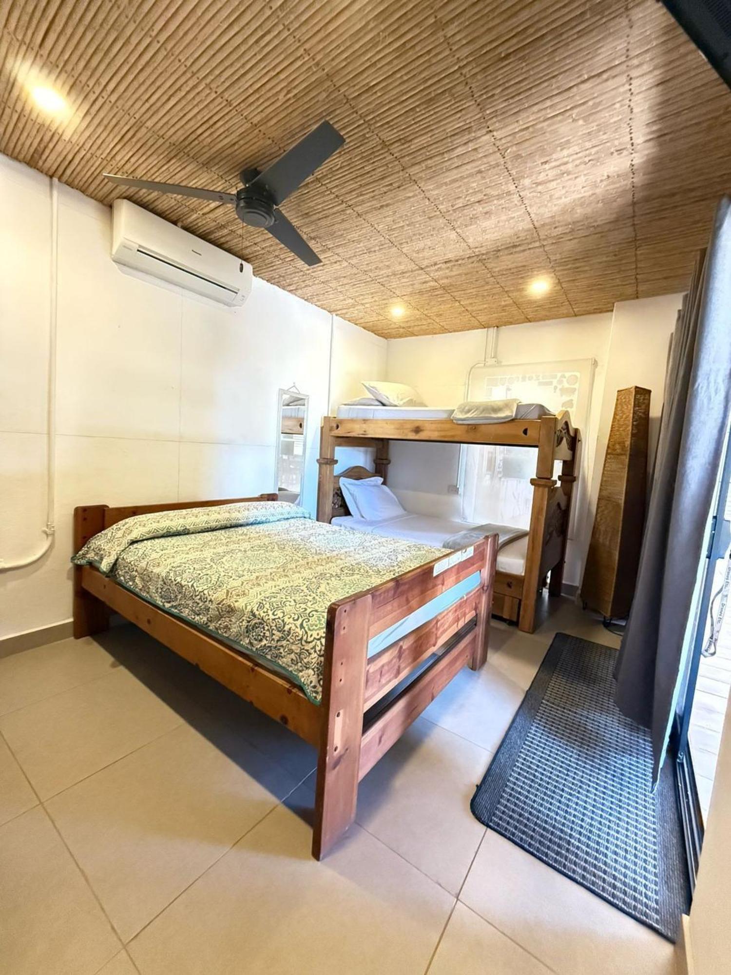 Nirvana Beach Home Параисо Экстерьер фото